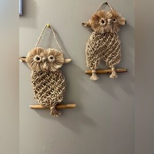 Vintage macrame jute owl wall hangings. Set of 2. 1970’s.